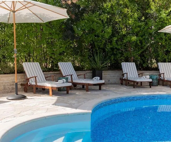 Villa La Cour De Husson *