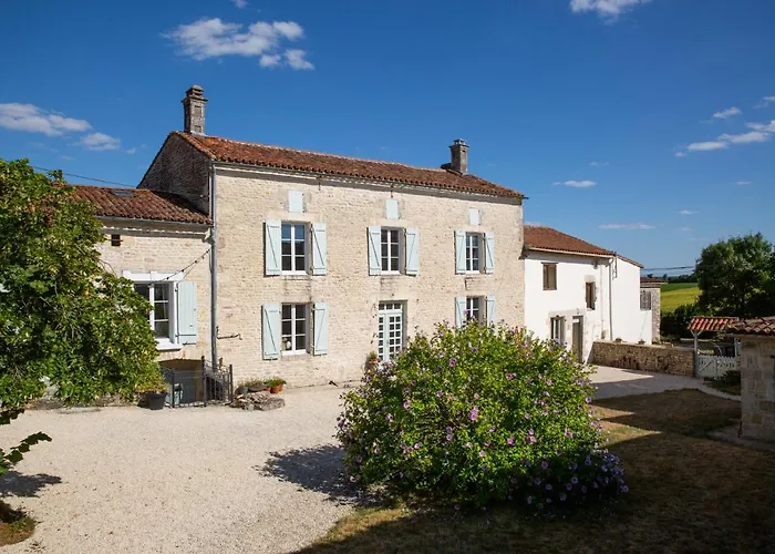 La Cour De Husson Villa *