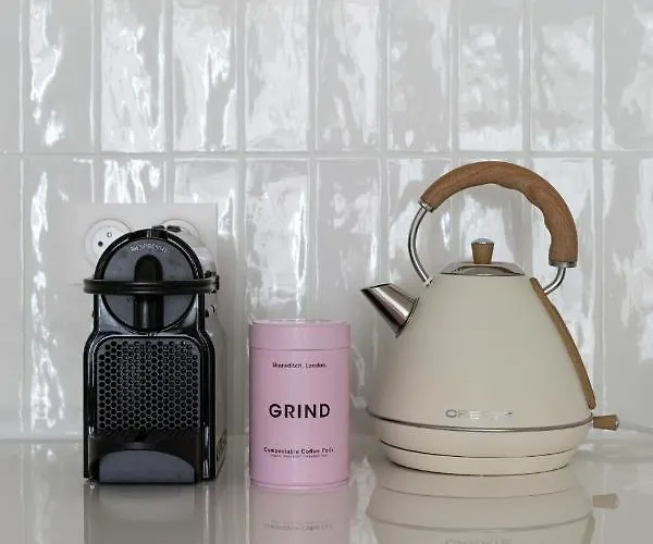 La Cour De Husson * Charme