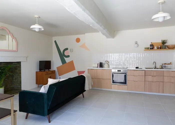 Villa La Cour De Husson